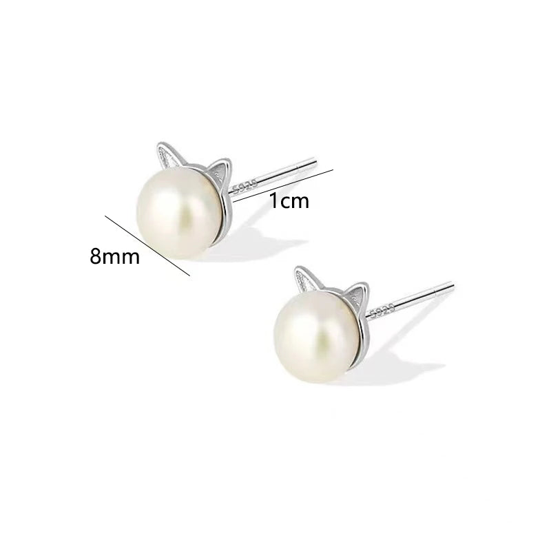 Elegant Cat Pearl Earrings